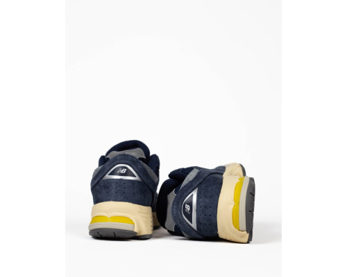 Чоловічі кросівки New Balance 2002R Blue