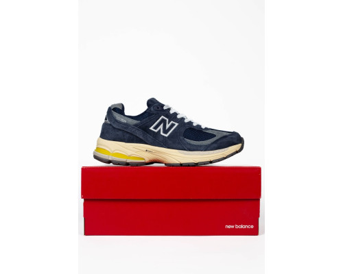 Чоловічі кросівки New Balance 2002R Blue