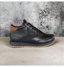 Зимові шкіряні кросівки хутро Reebok чорні