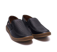 Літні шкіряні мокасини Levis перфорація колір чорний