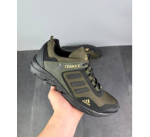 Демисезонные кроссовки Adidas TERREX цвет хаки