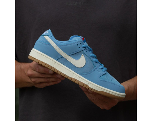 Кроссовки демисезонные кожаные Nike цвет голубой/белый