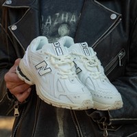 Демісезонні кросівки New Balance колір  білий