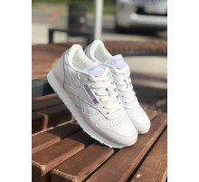 Женские кроссовки Reebok Classic белого цвета