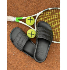 Шльопанці ребристі чорні