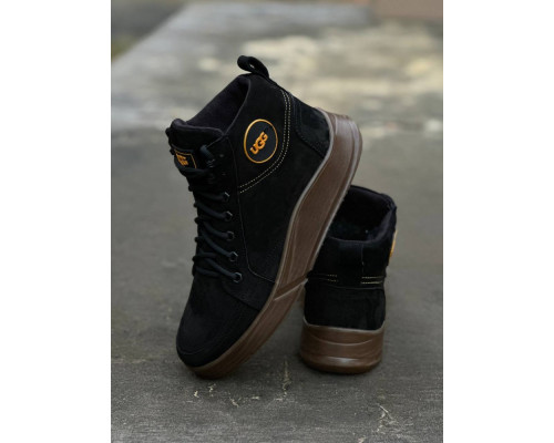 Зимние ботинки UGG черные
