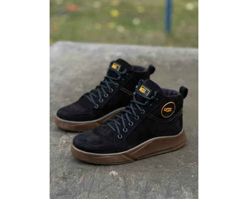 Зимние ботинки UGG черные
