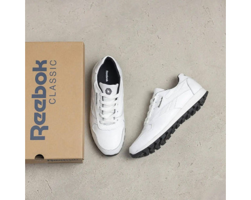 Кроссовки демисезонные кожаные Reebok белые