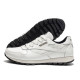 Кроссовки демисезонные кожаные Reebok белые