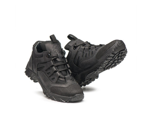Тактические демисезонные кроссовки черные.