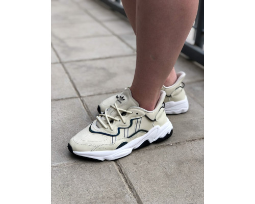 Женские кроссовки Adidas Ozweego Milk White