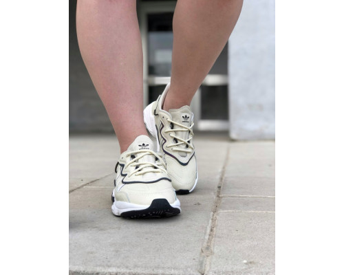 Женские кроссовки Adidas Ozweego Milk White
