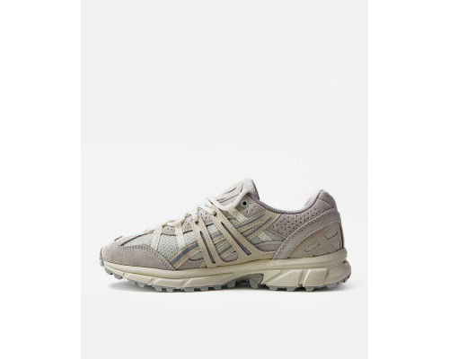 Демісезонні кросівки Asics колір бежевий