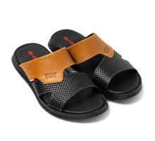 Кожаные летние шлепанцы Levis цвет черный, рыжий