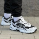 Кросівки весна-літо New Balance колір білий/чорний