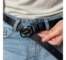 Ремень кожаный черного цвета