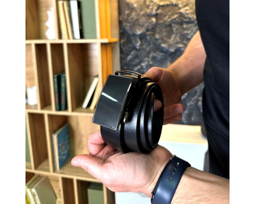 Чоловічий шкіряний ремінь із пряжкою автомат 3733