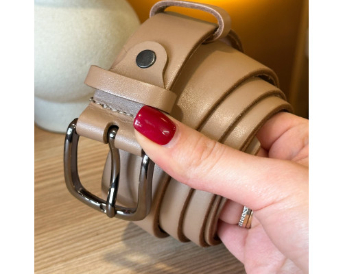 Кожаный женский ремень в бежевом цвете 3588