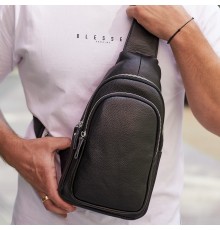 Чоловічий слінг шкіряний 32х18х8, сумка рюкзак на плече зерниста, бананка для документів23242 чорна