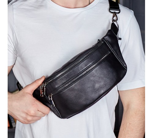 Стильна чоловіча бананка з натуральної гладкої шкіри 14х25х10, сумка нагрудна для телефону NM-50358 чорна