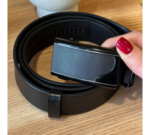 Чоловічий шкіряний ремінь із пряжкою автомат 8490