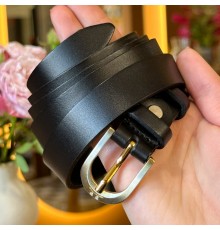 Шкіряний жіночий ремінь в чорному кольорі 6094