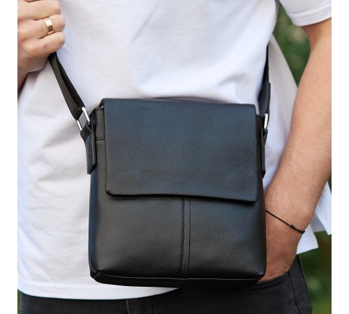 Шкіряна чоловіча сумка-месенджер 21х23х5.5, сумка планшет через плече Tiding Bag 48450 чорна